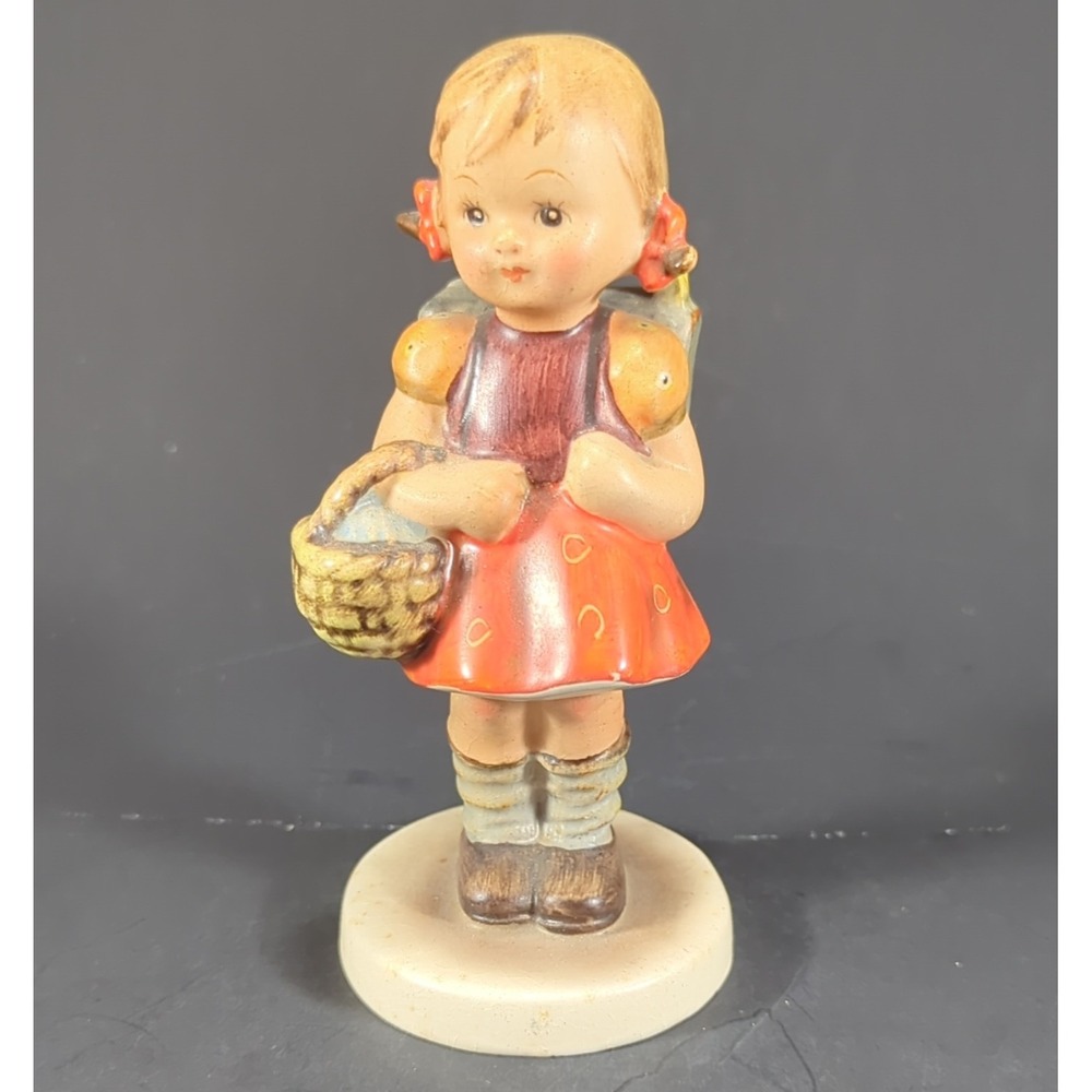 Vintage Goebel Hummel Figurine Girl With Basket & Backpack TMK-6 #81/0